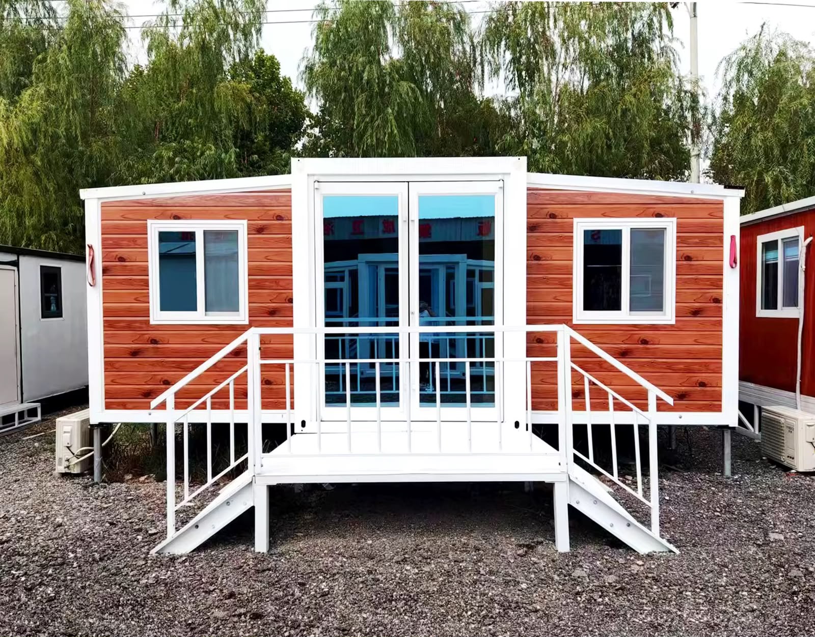 C36 Expandable Container House gallery image 2