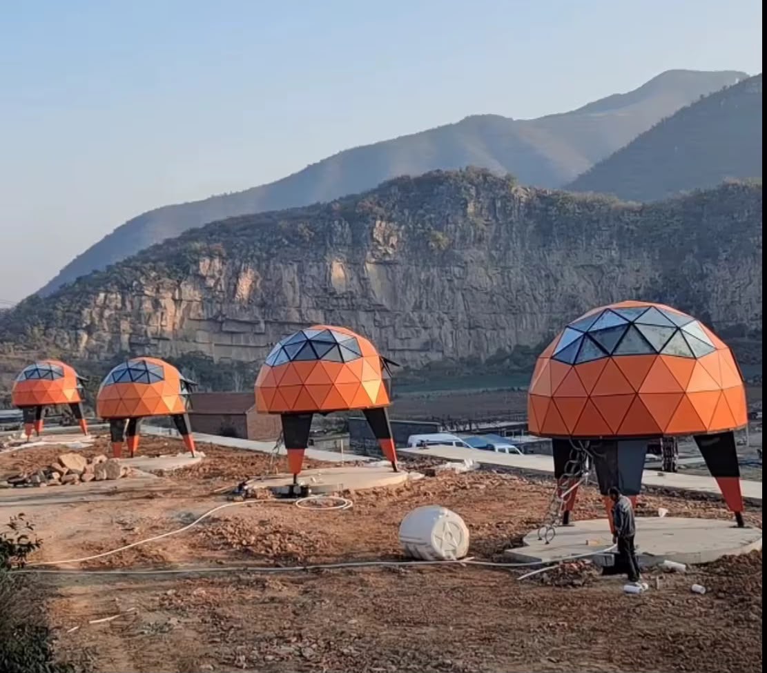 G0113 Geodesic Dome Cabin gallery image 3